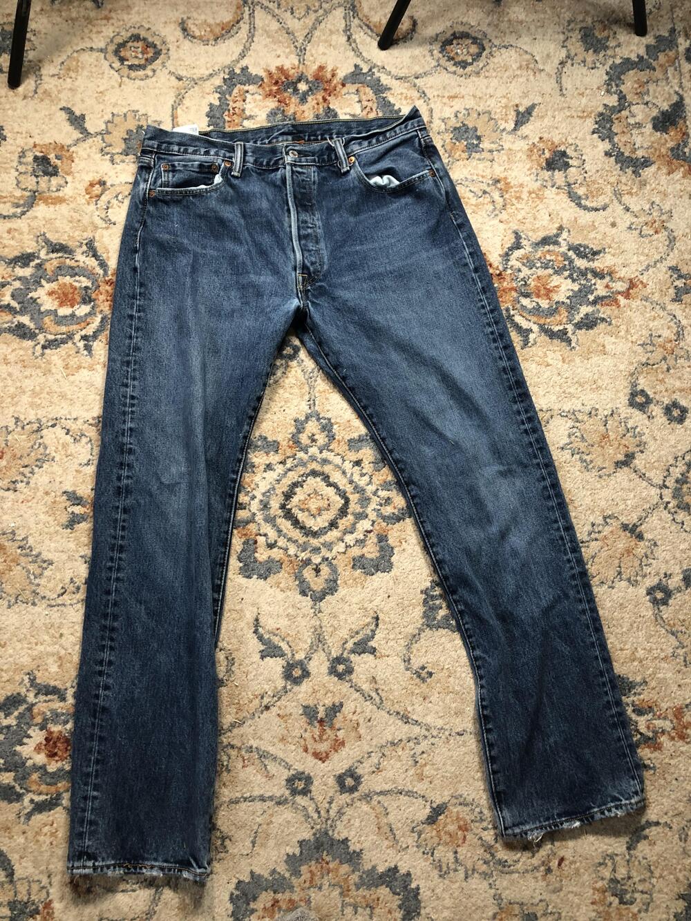 Levis 501 Original Fit Jeans Mens 36x34 Blue Denim Button Fly Straight Leg